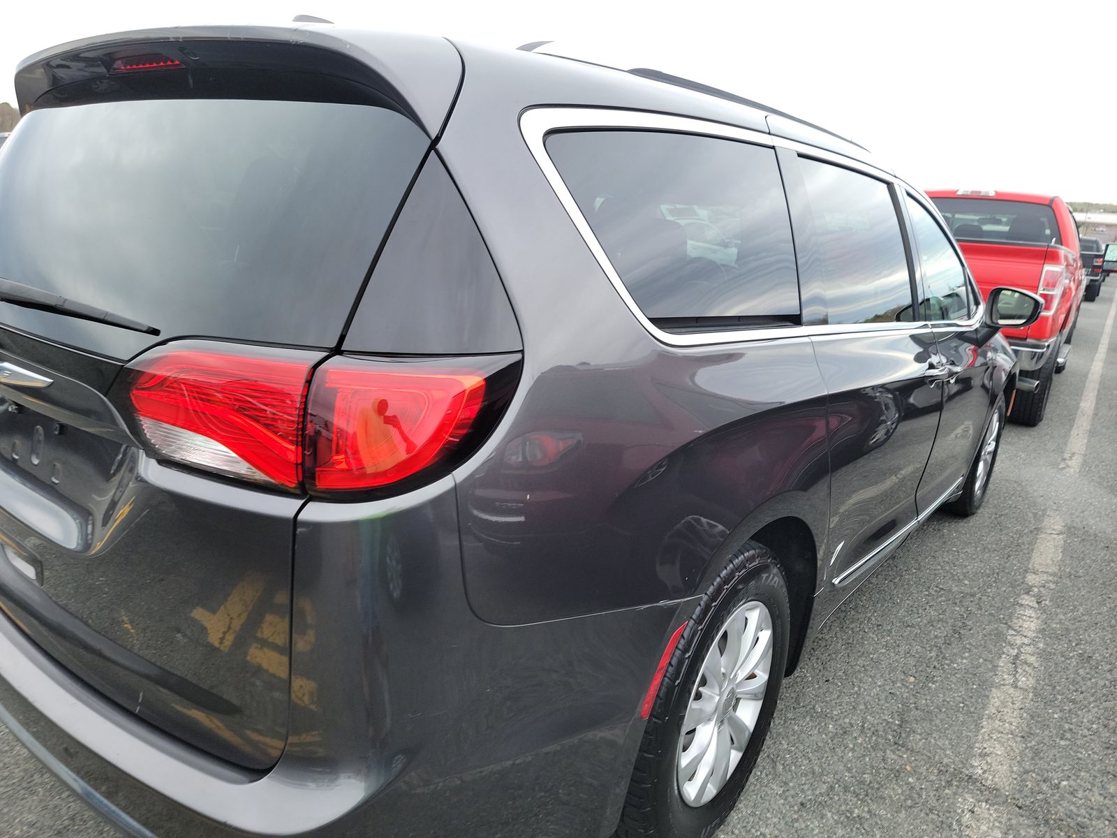 2019 Chrysler Pacifica Touring L FWD
