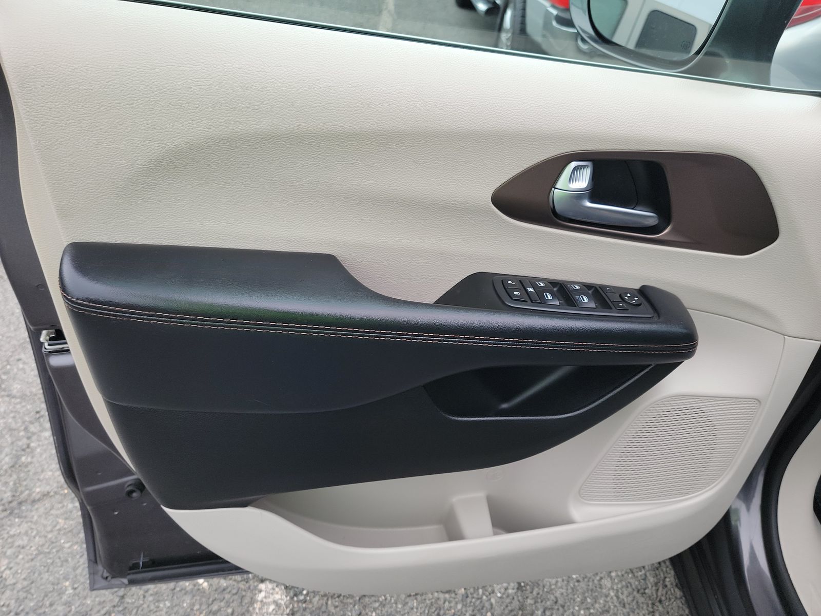 2019 Chrysler Pacifica Touring L FWD