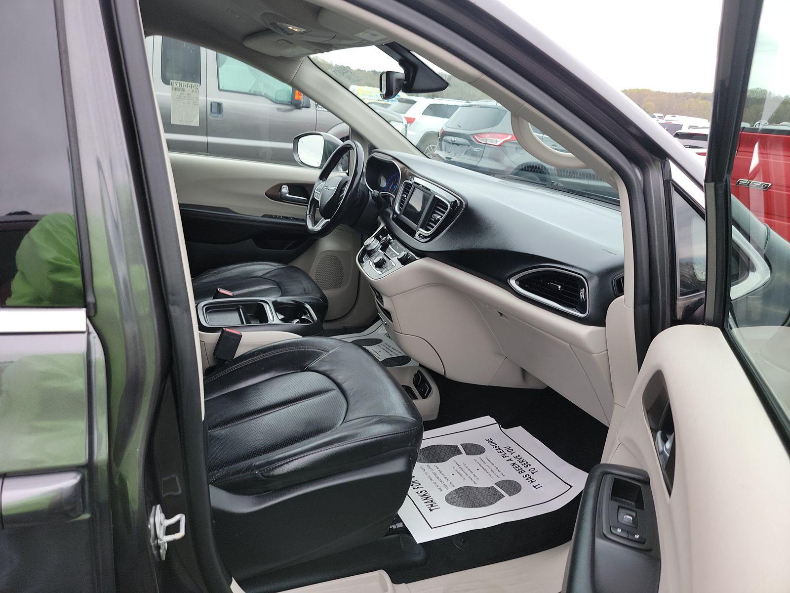 2019 Chrysler Pacifica Touring L FWD