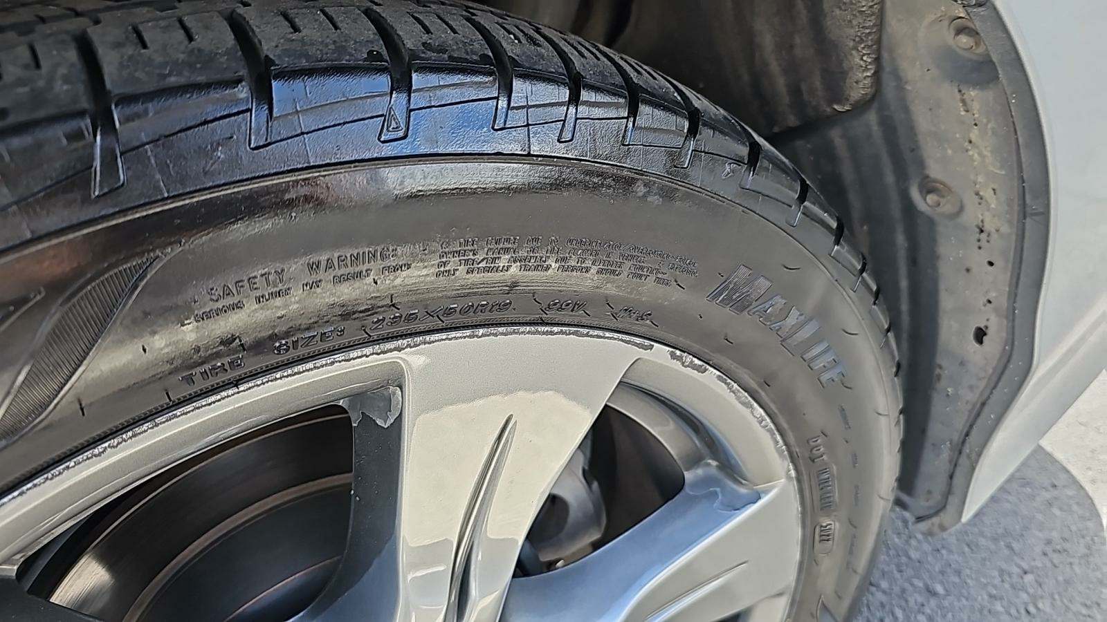2019 Toyota Sienna SE FWD