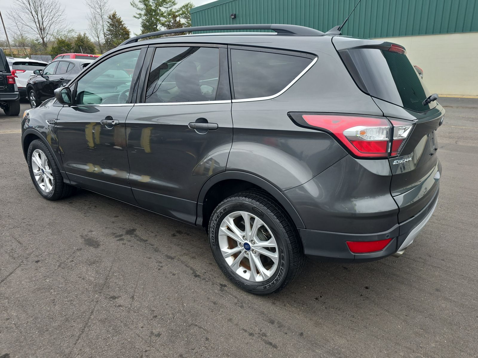 2018 Ford Escape SEL FWD