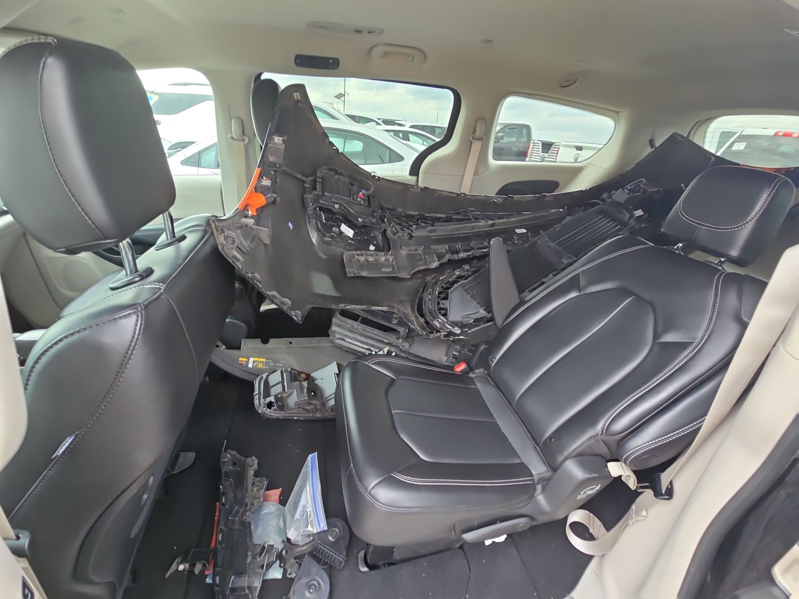 2023 Chrysler Pacifica Touring L FWD