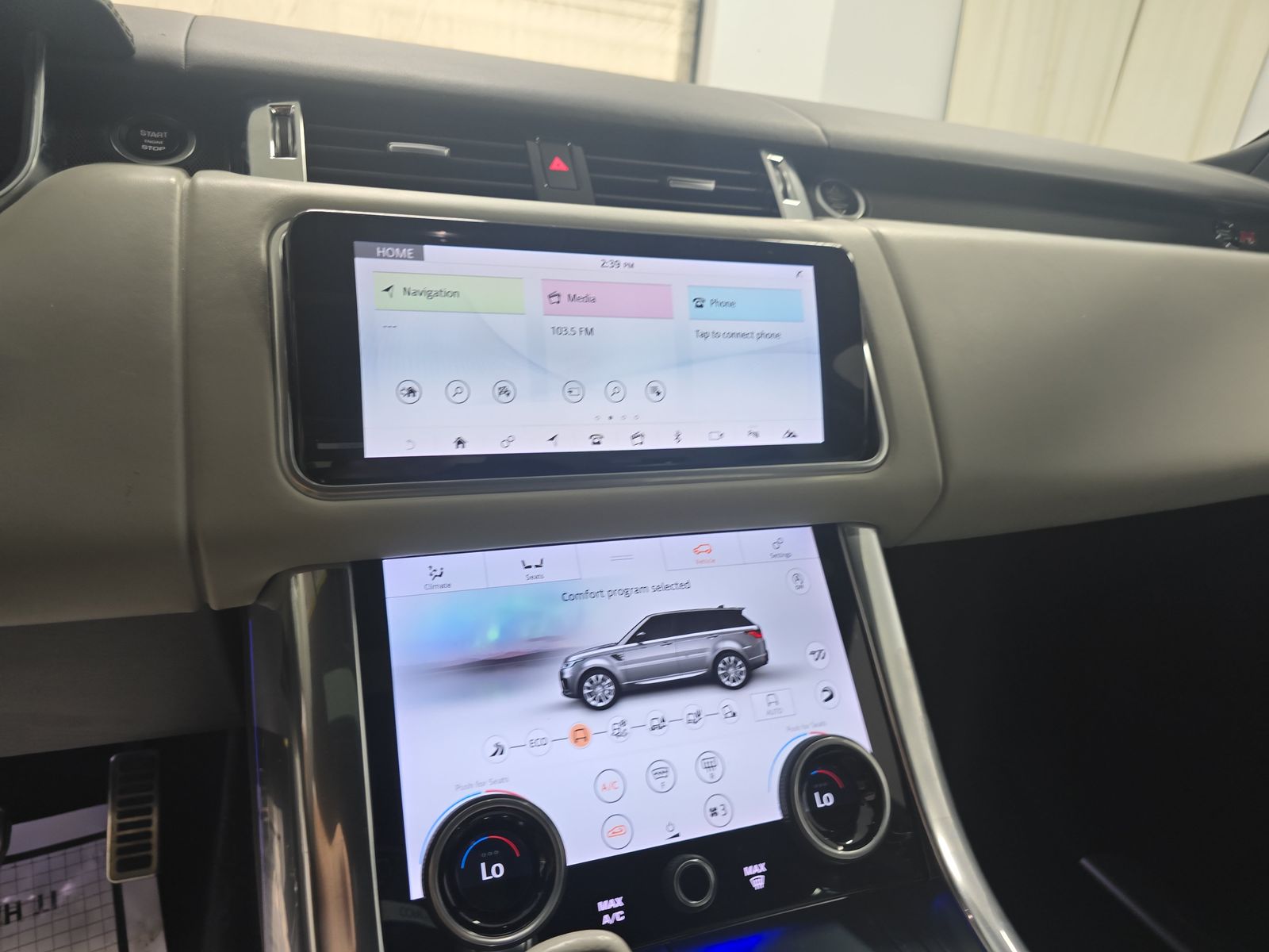 2020 Land Rover Range Rover Sport SVR AWD