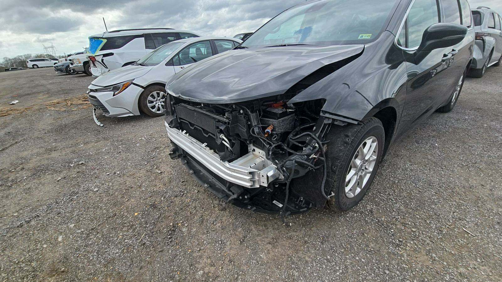 2023 Chrysler Pacifica Touring L FWD