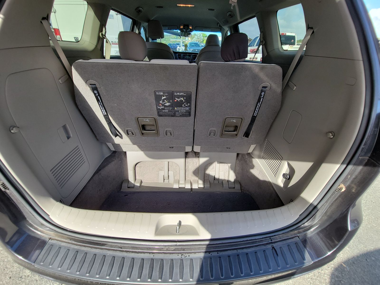 2020 Kia Sedona EX FWD