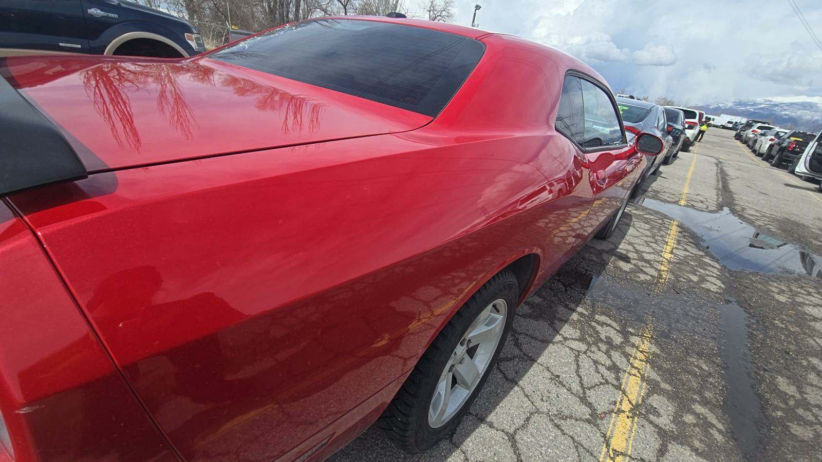 2013 Dodge Challenger SXT Plus RWD