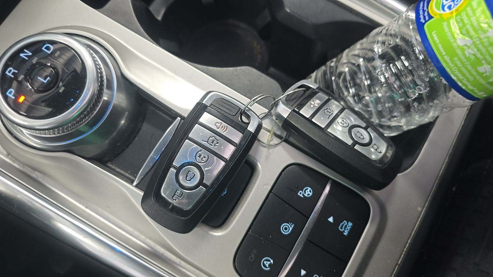 2022 Ford Explorer Platinum FWD