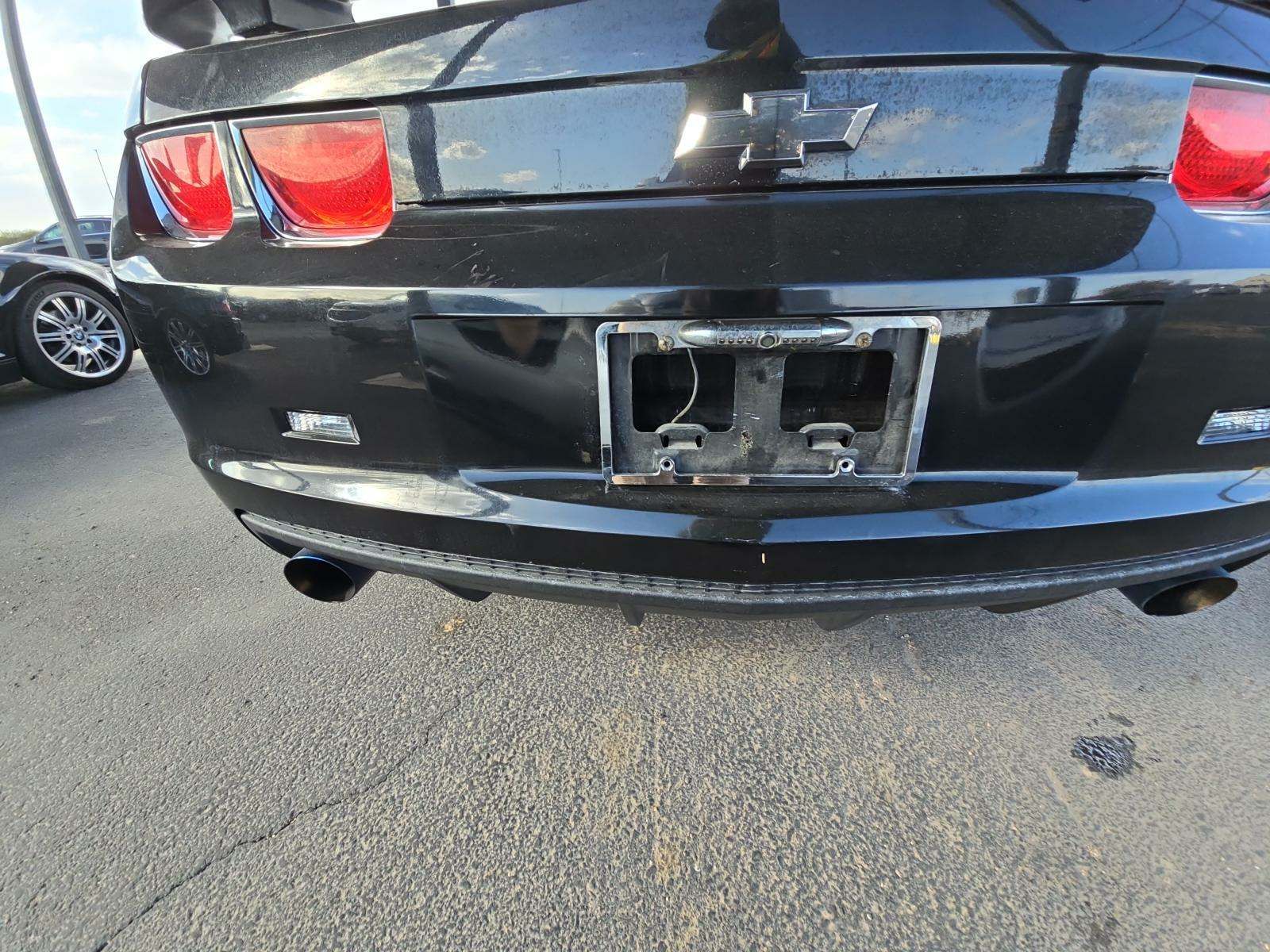 2010 Chevrolet Camaro LS RWD