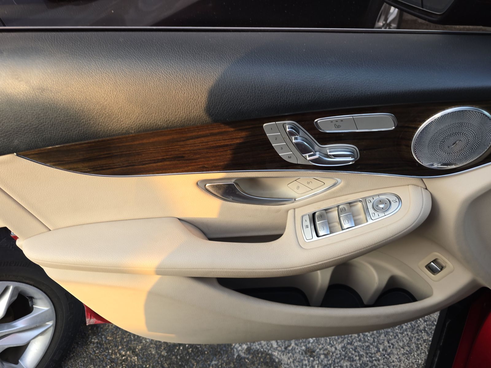 2016 Mercedes-Benz GLC GLC 300 RWD