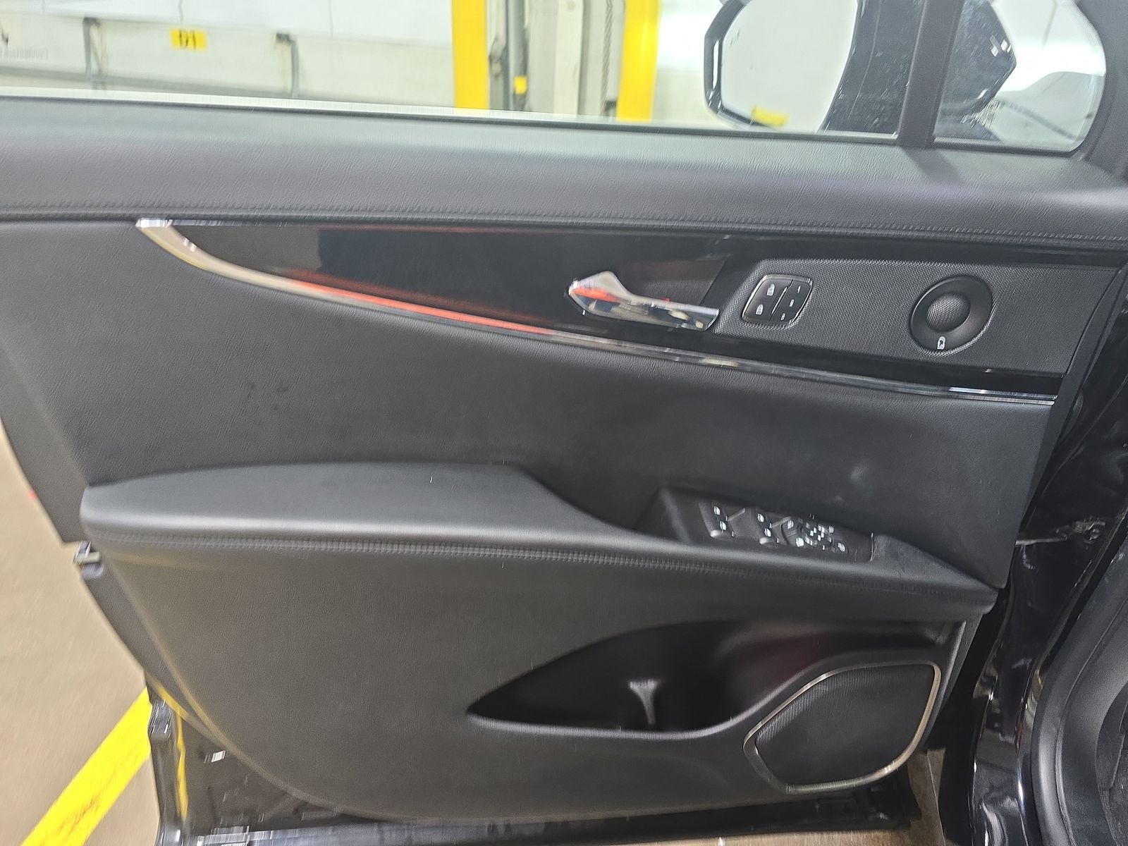 2022 Lincoln Nautilus Reserve AWD