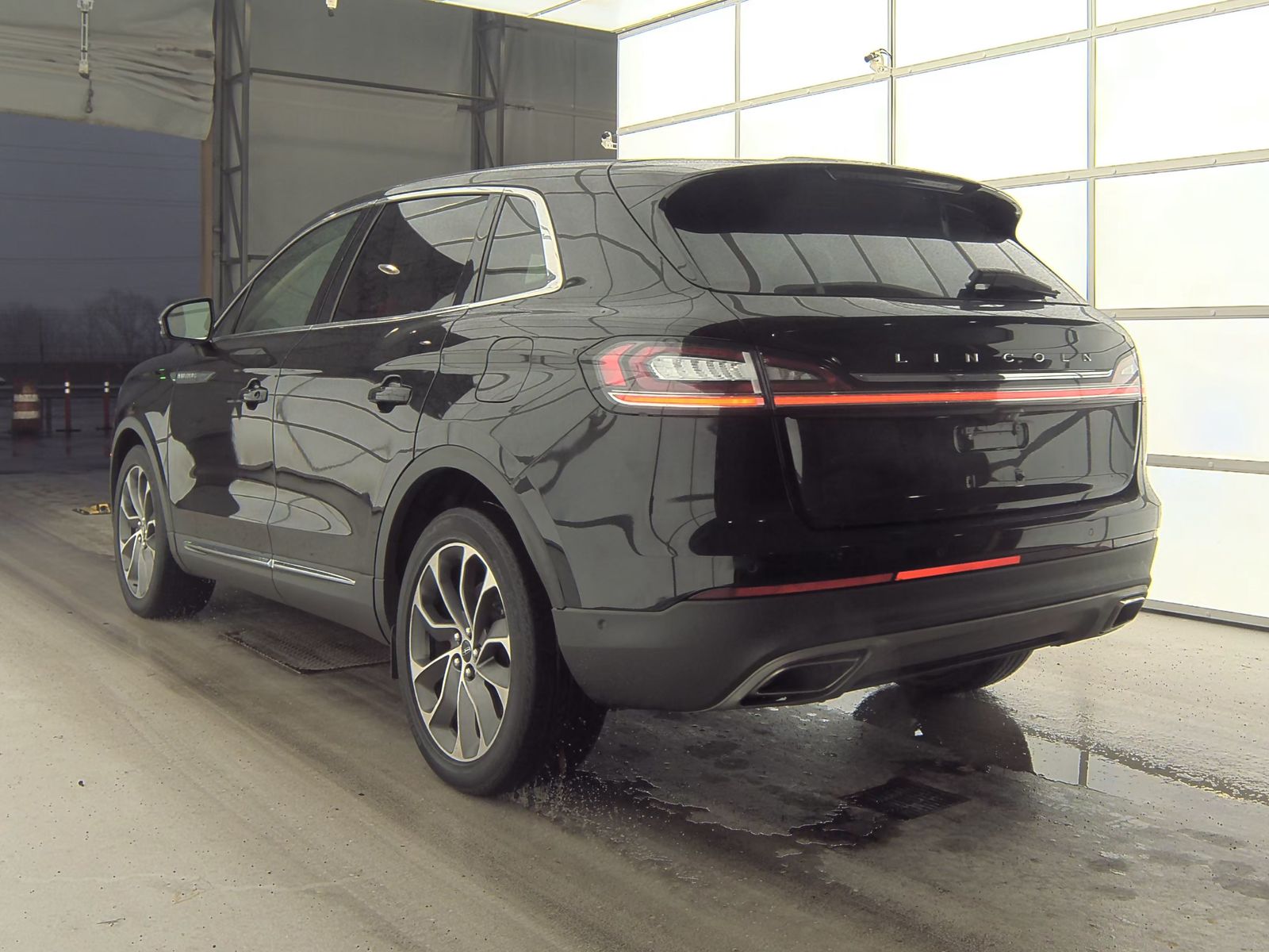 2022 Lincoln Nautilus Reserve AWD