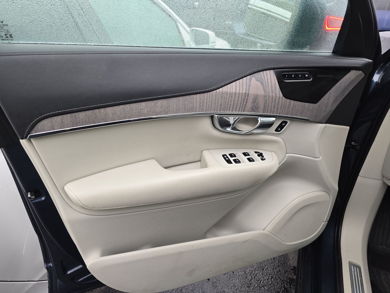 2021 Volvo XC90 T6 Inscription AWD