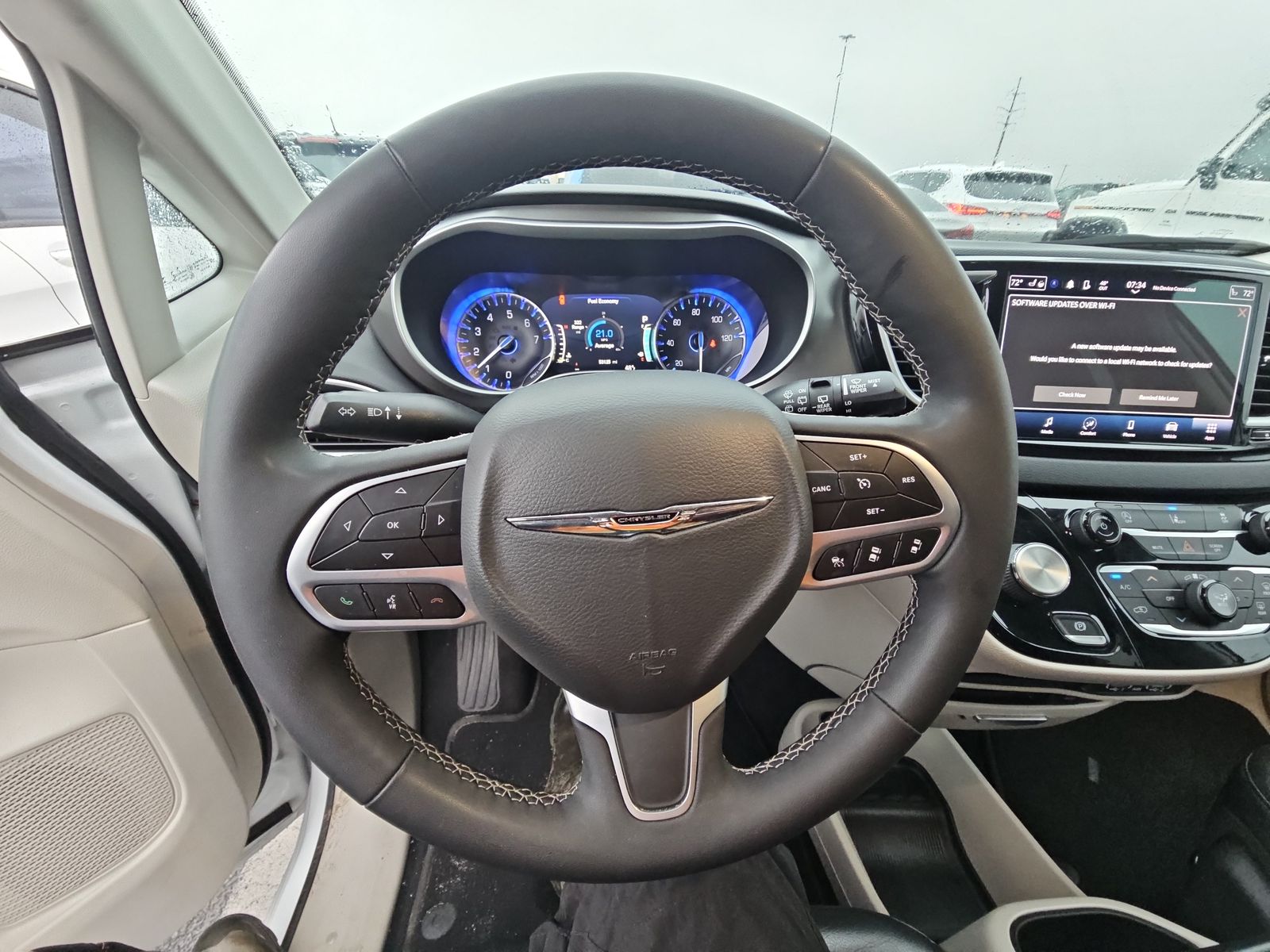 2022 Chrysler Pacifica Touring L FWD