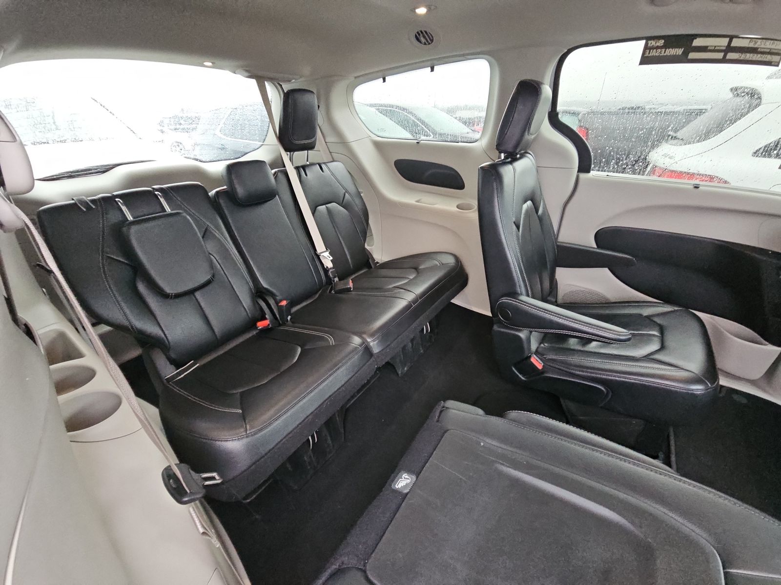 2022 Chrysler Pacifica Touring L FWD