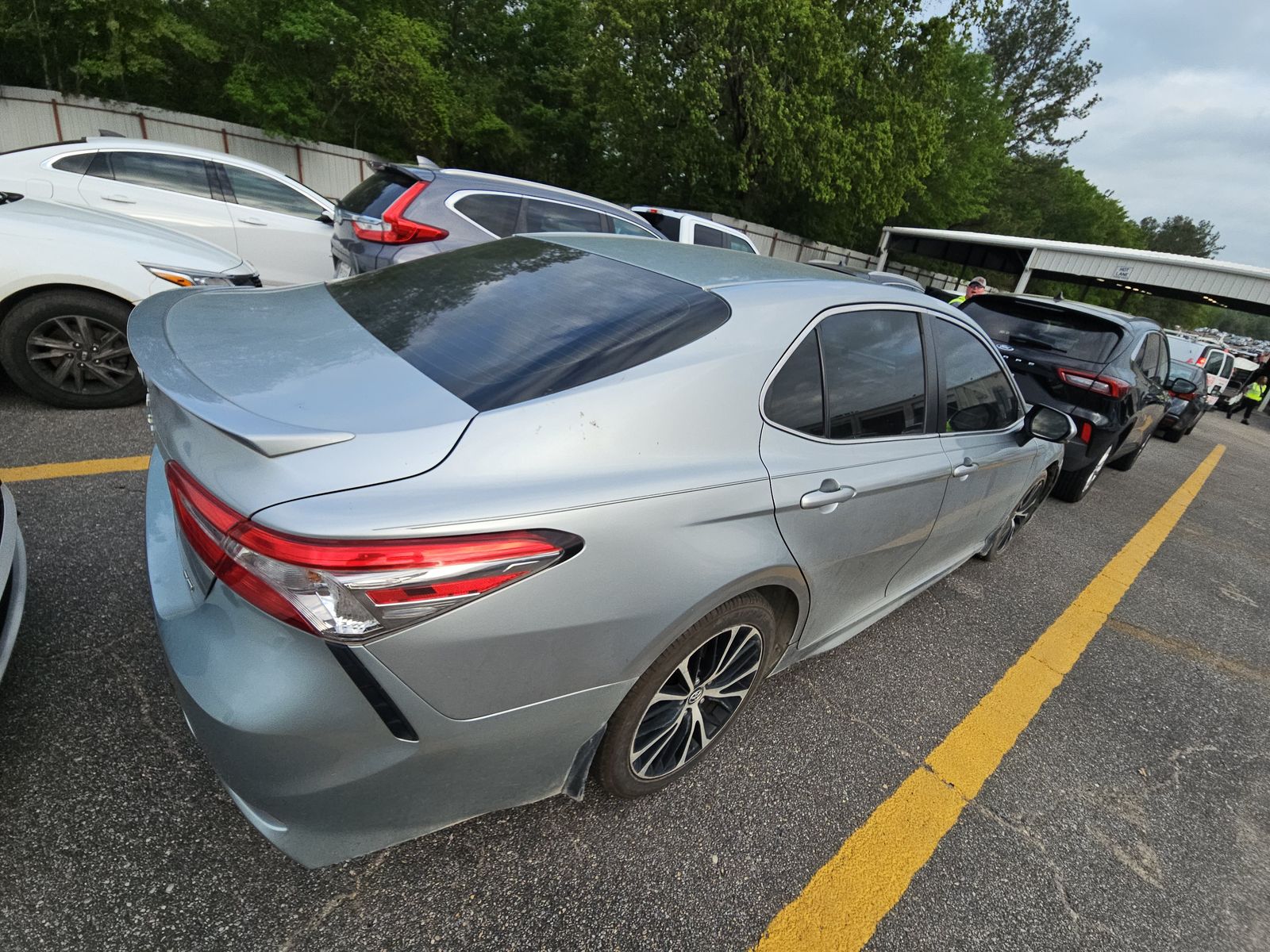 2018 Toyota Camry SE FWD