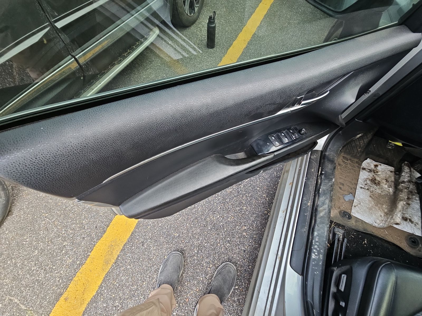 2018 Toyota Camry SE FWD
