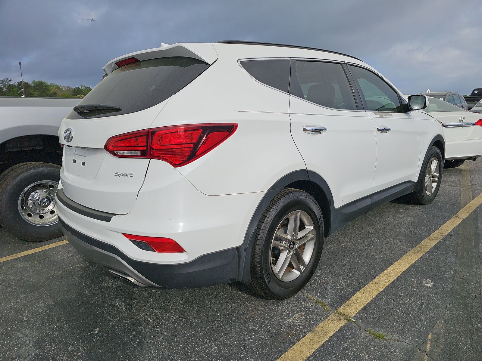 2017 Hyundai Santa Fe Sport Base FWD