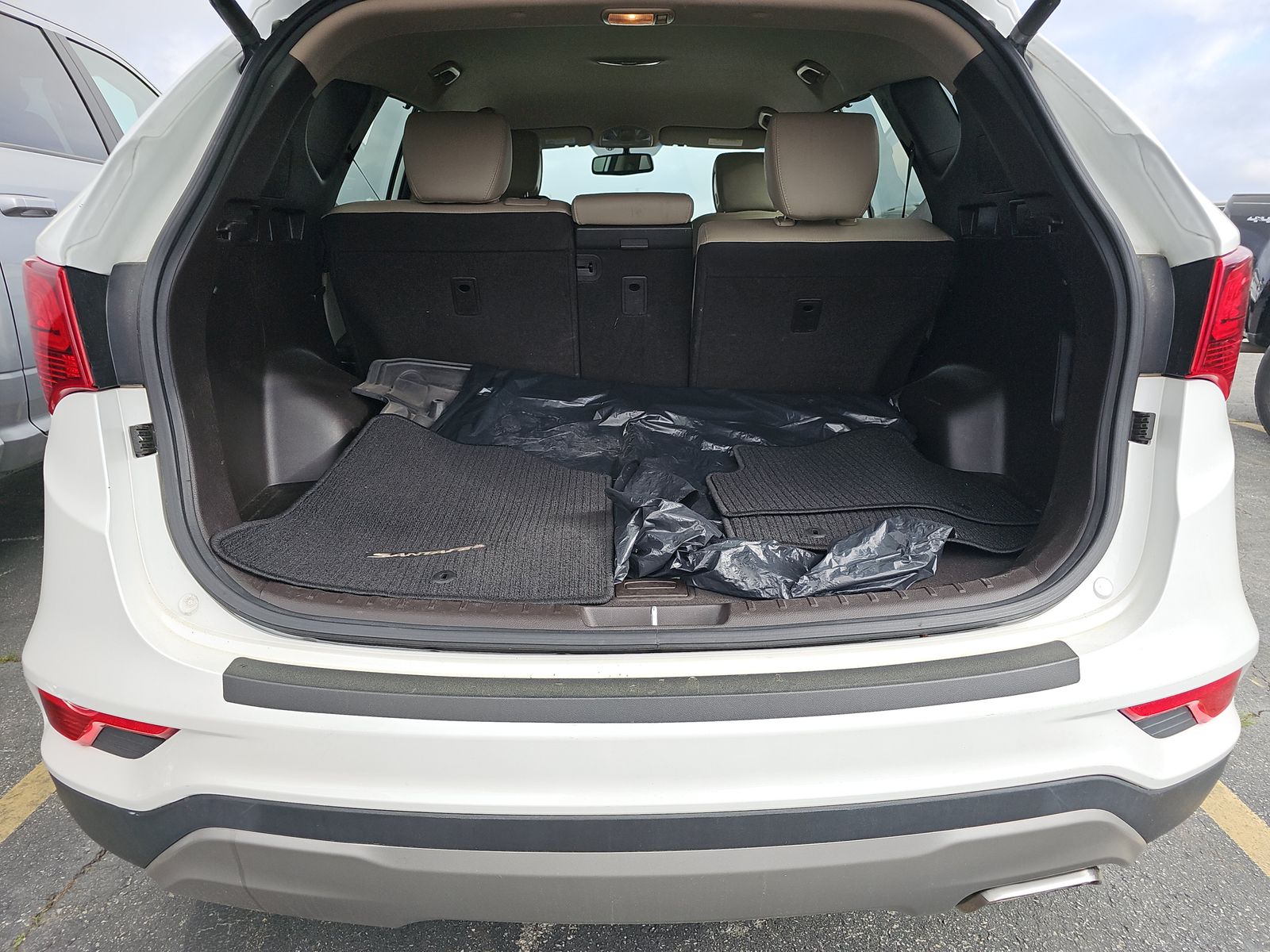 2017 Hyundai Santa Fe Sport Base FWD