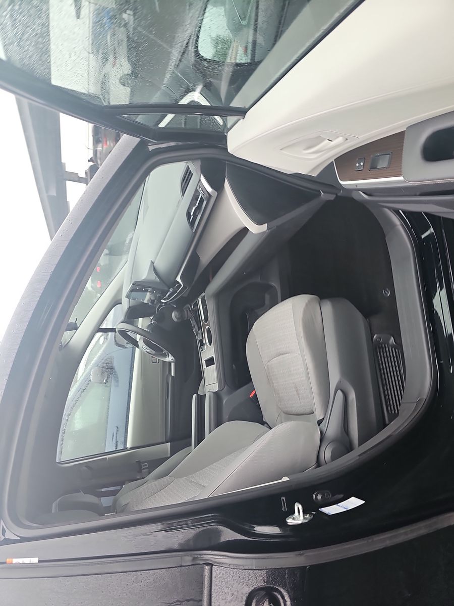 2021 Toyota Sienna LE AWD