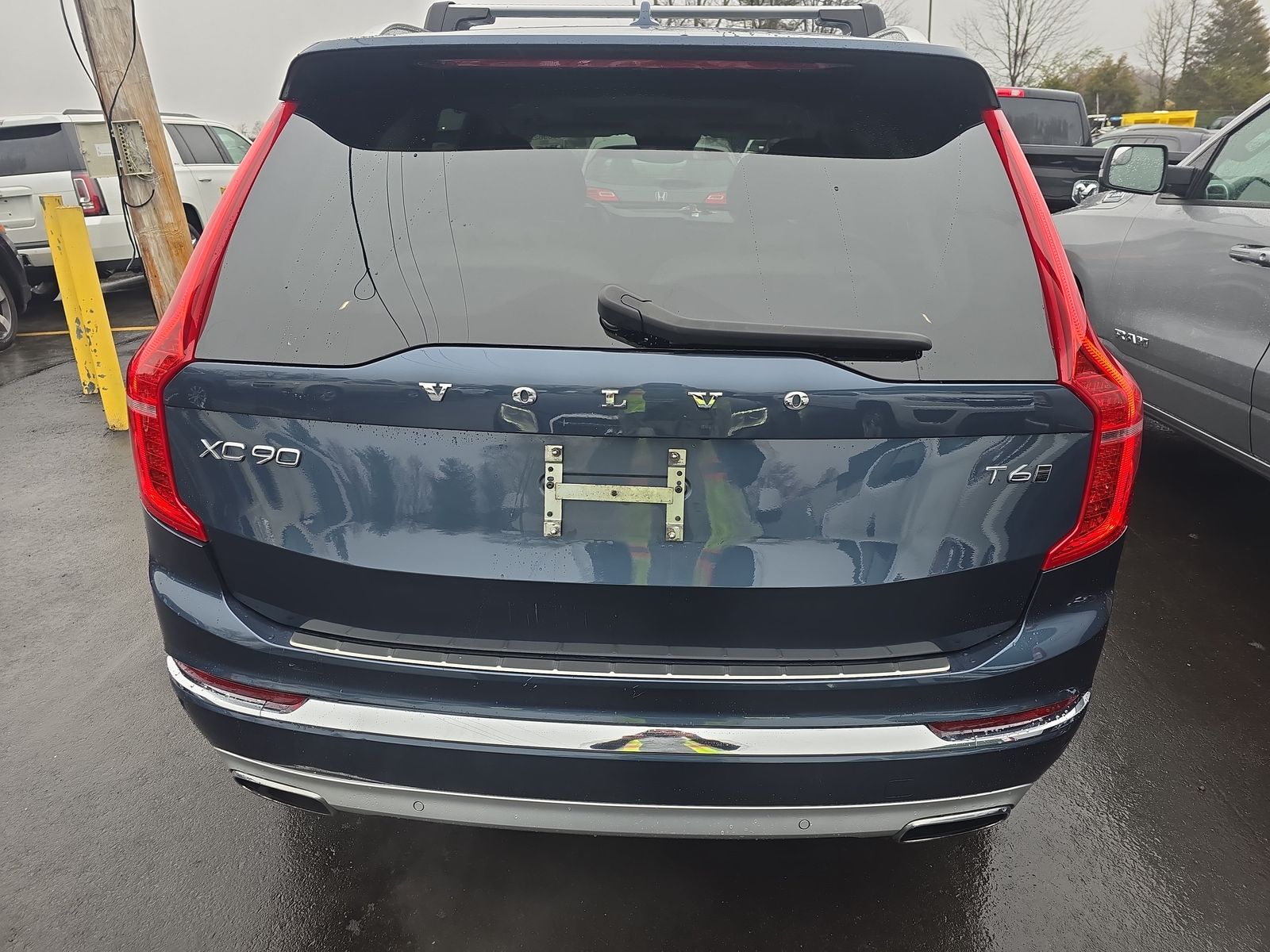 2021 Volvo XC90 T6 Inscription AWD