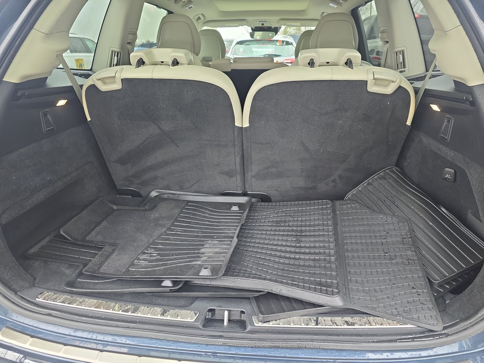 2021 Volvo XC90 T6 Inscription AWD