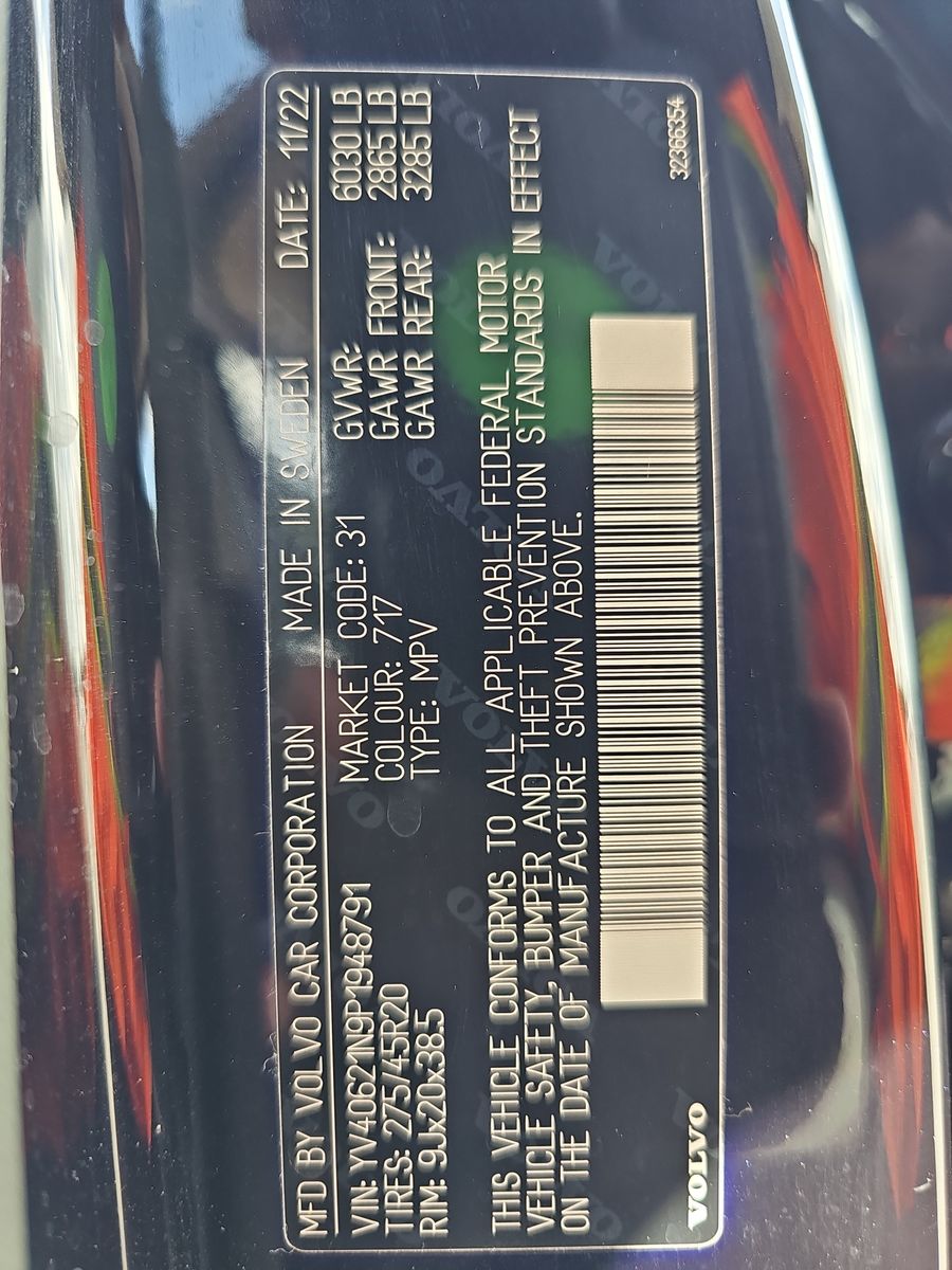 2023 Volvo XC90 B6 Plus AWD