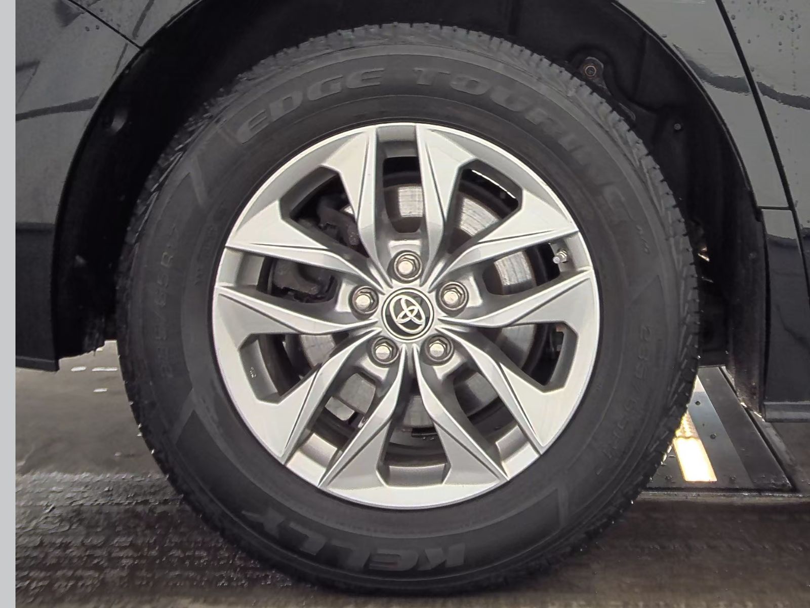 2021 Toyota Sienna LE AWD