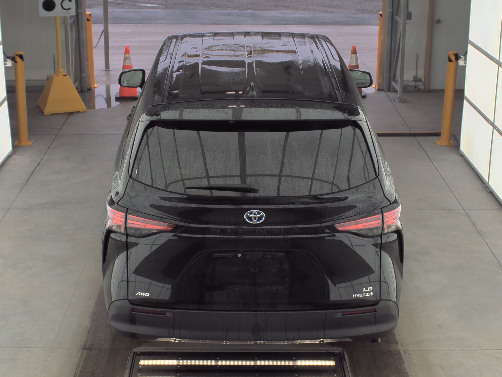 2021 Toyota Sienna LE AWD