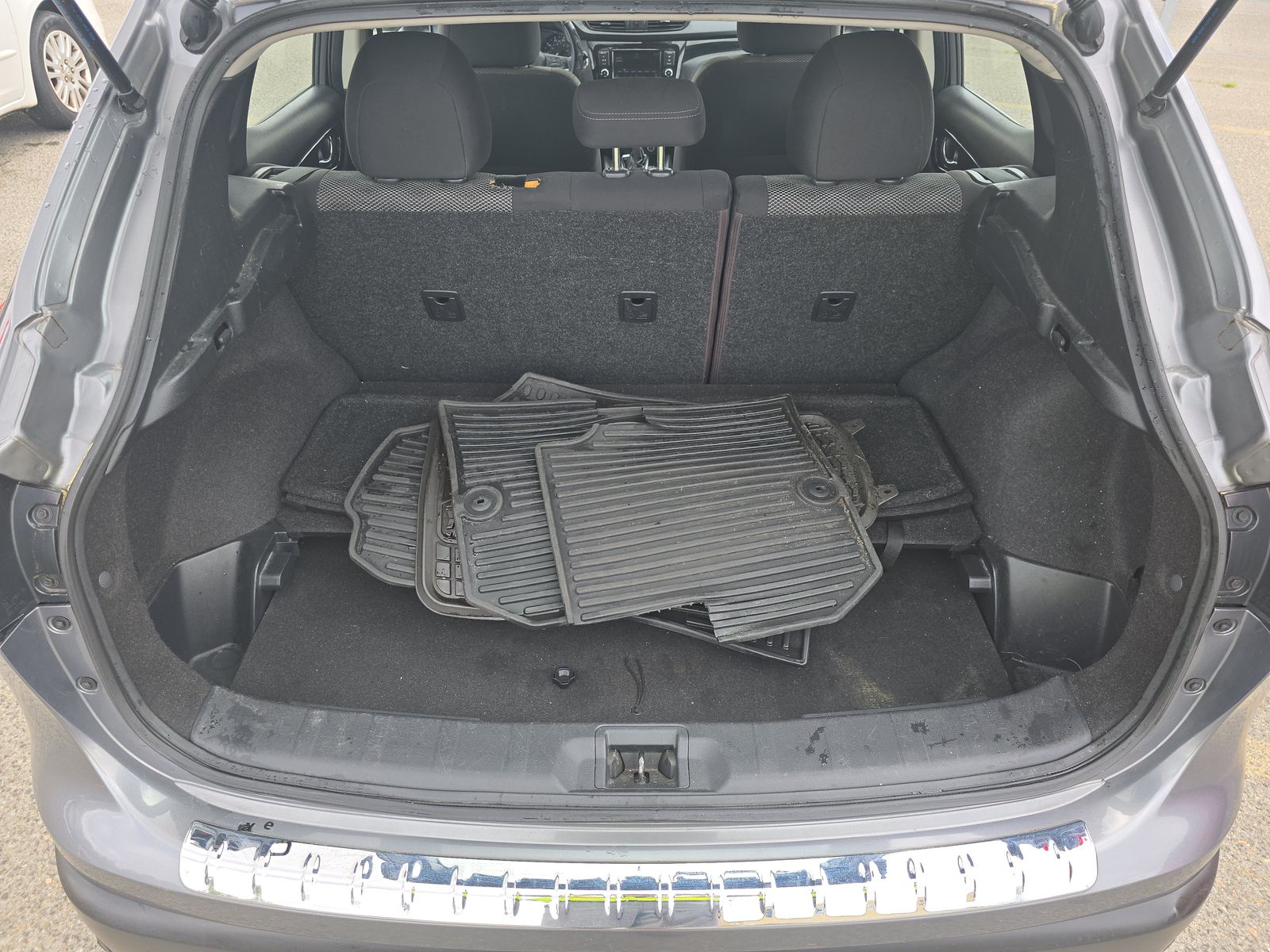 2019 Nissan Rogue Sport SV FWD