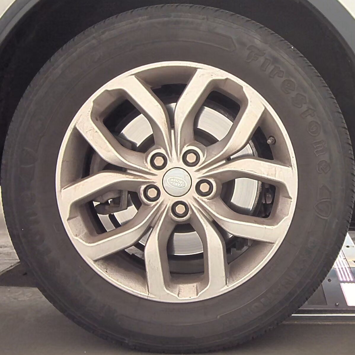 2020 Land Rover Discovery SE AWD