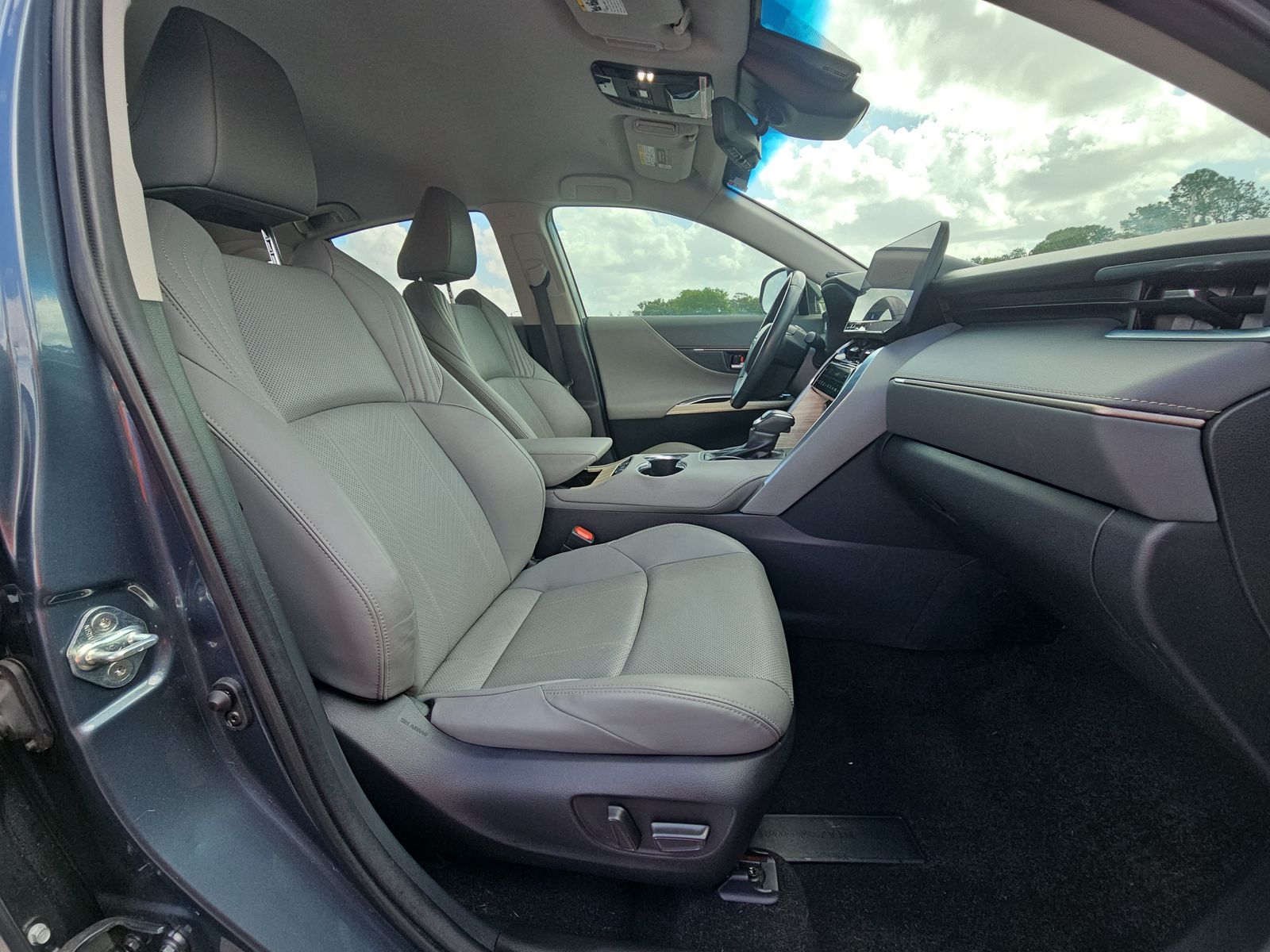 2023 Toyota Venza Limited AWD