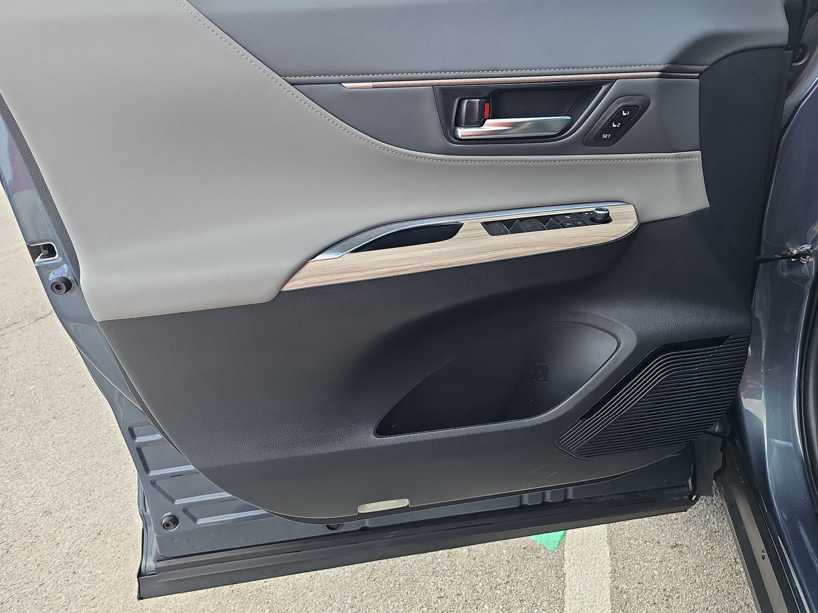 2023 Toyota Venza Limited AWD