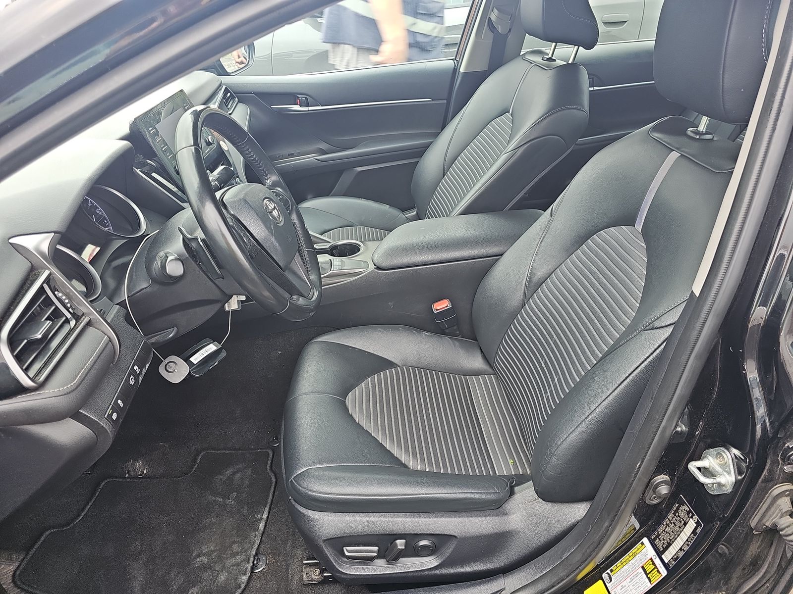 2023 Toyota Camry SE FWD