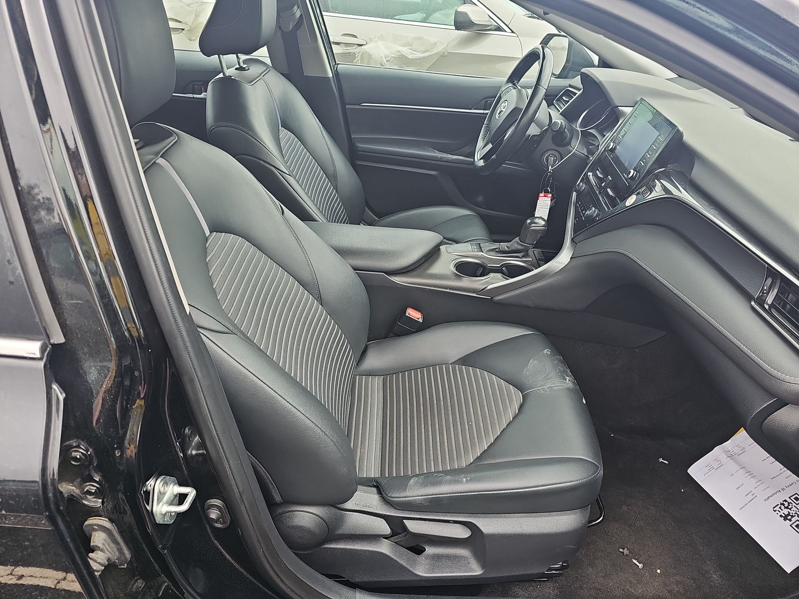 2023 Toyota Camry SE FWD