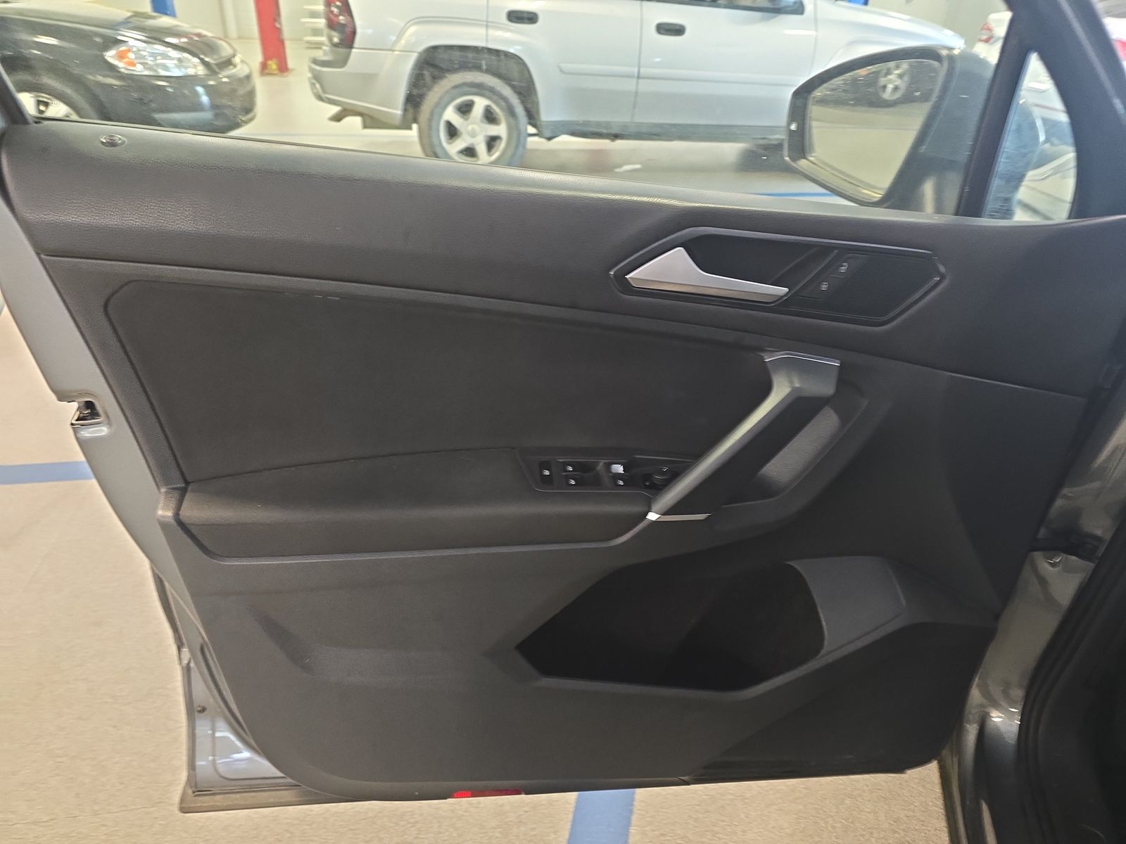 2018 Volkswagen Tiguan 2.0T S FWD