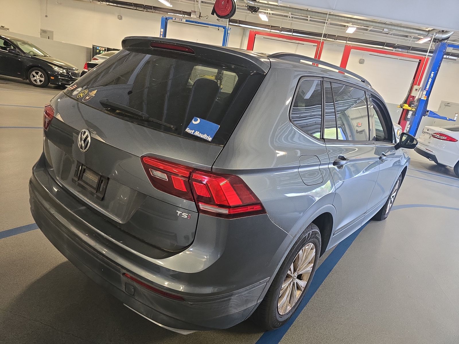 2018 Volkswagen Tiguan 2.0T S FWD