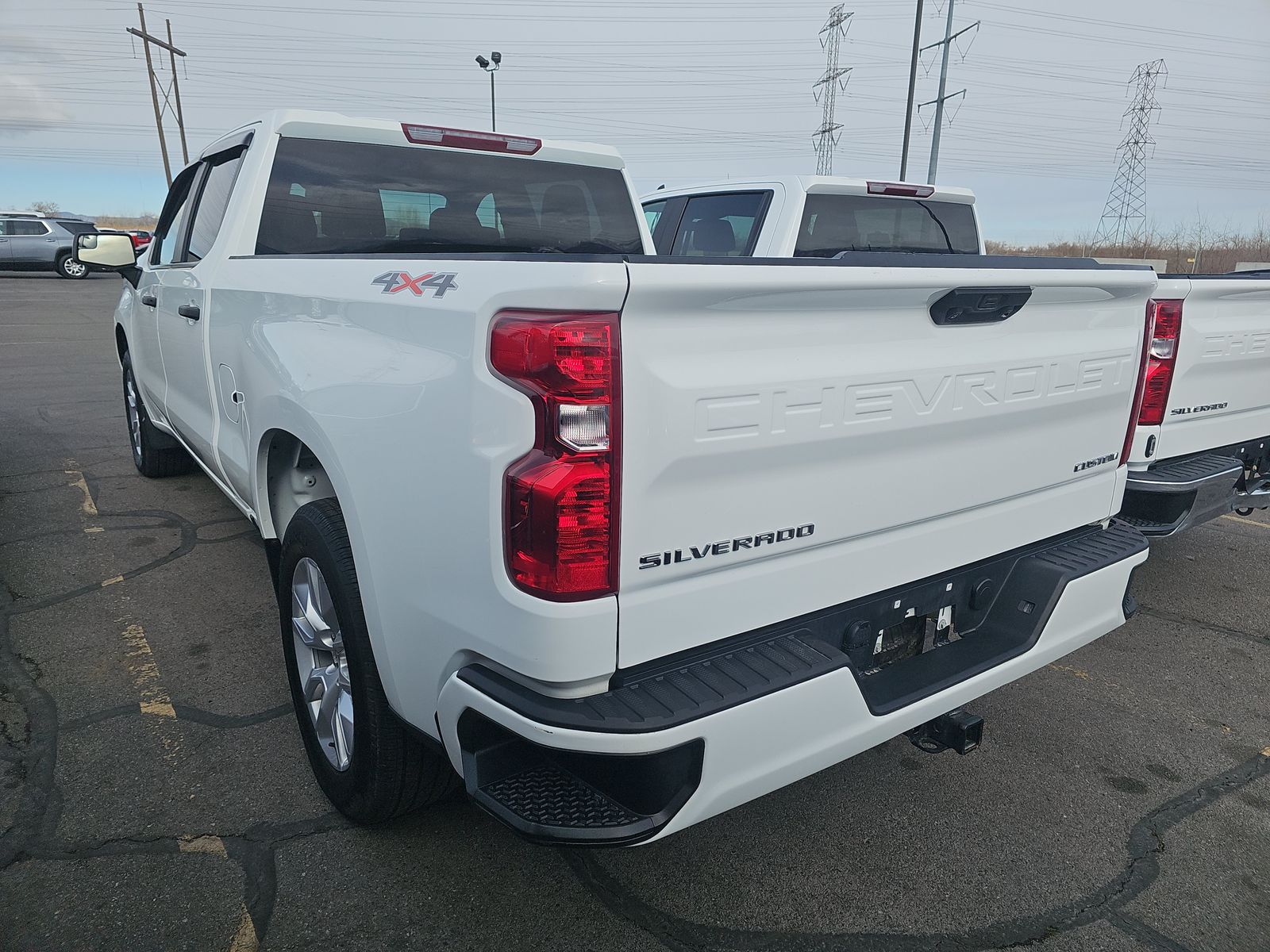 2022 Chevrolet Silverado 1500 Custom AWD