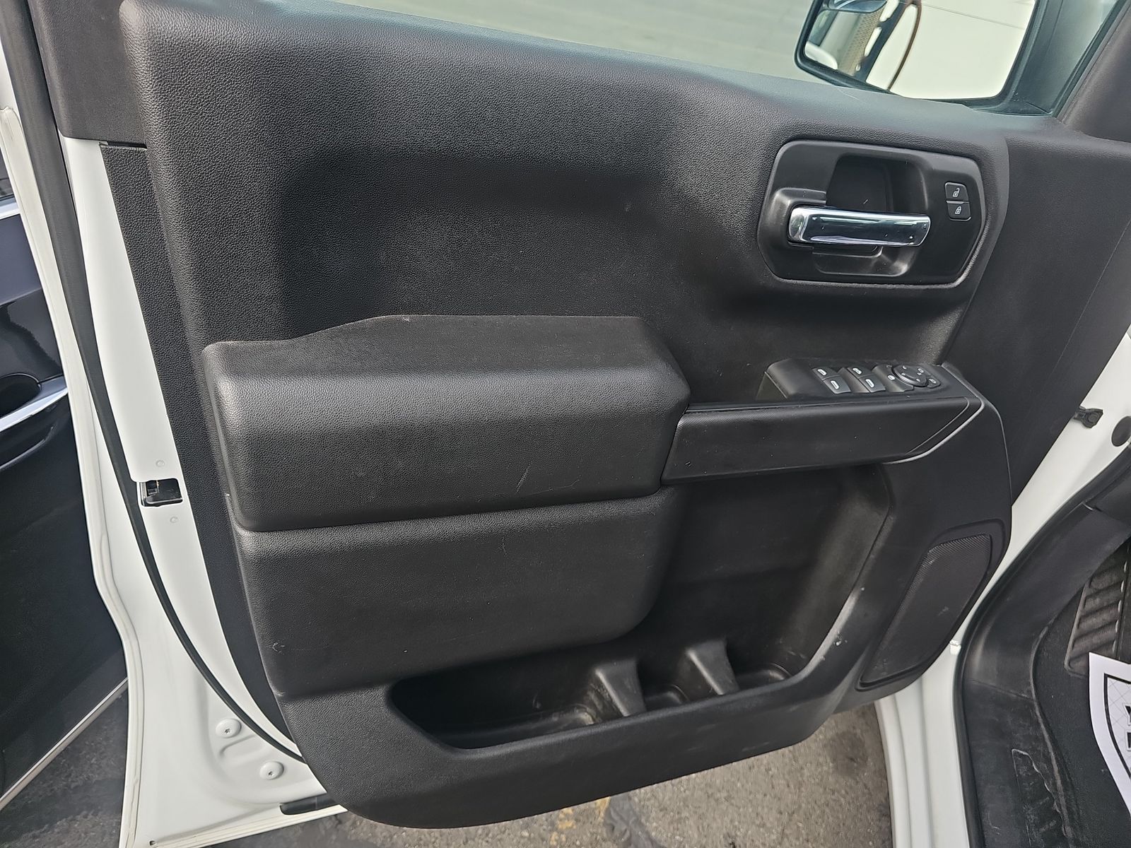 2022 Chevrolet Silverado 1500 Custom AWD