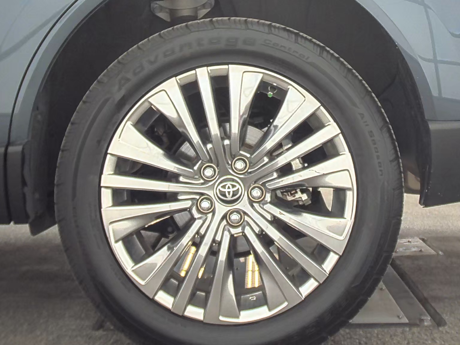 2023 Toyota Venza Limited AWD