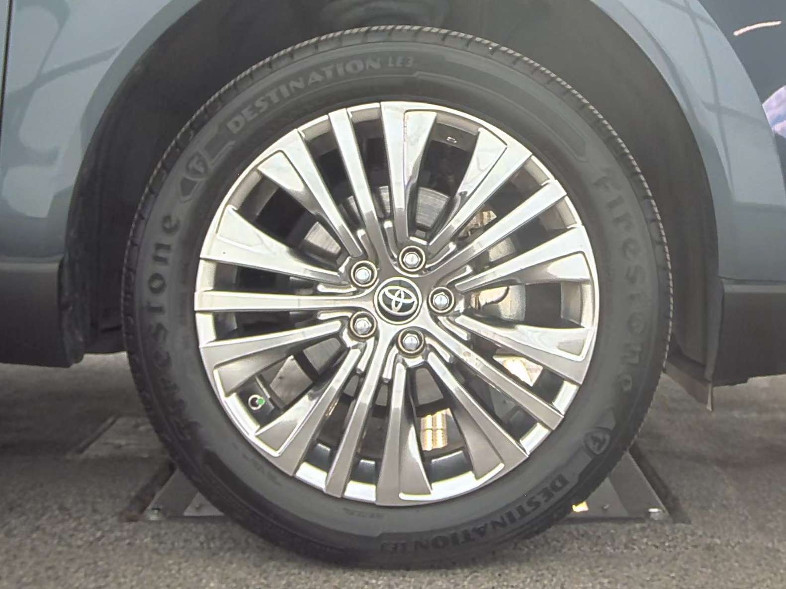 2023 Toyota Venza Limited AWD