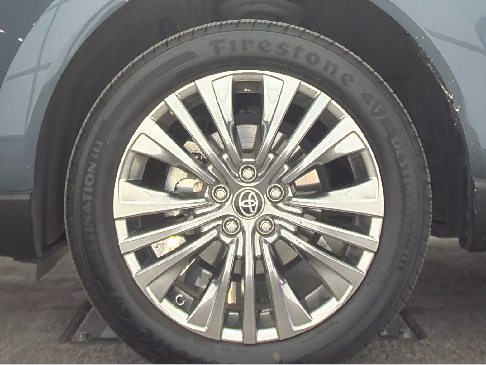 2023 Toyota Venza Limited AWD
