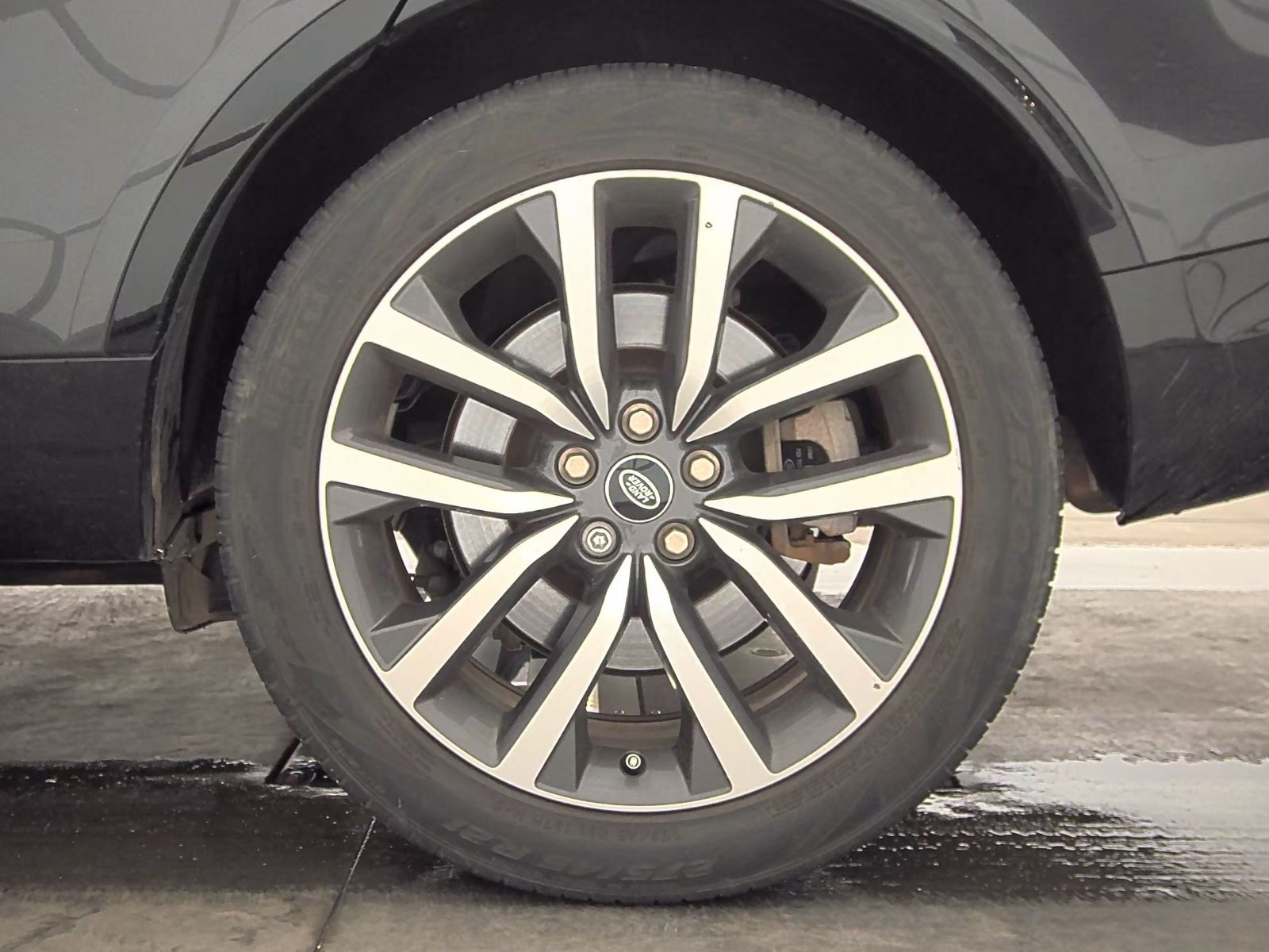 2021 Land Rover Discovery S R-Dynamic AWD