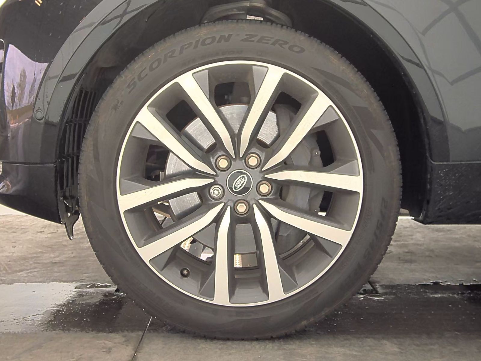 2021 Land Rover Discovery S R-Dynamic AWD