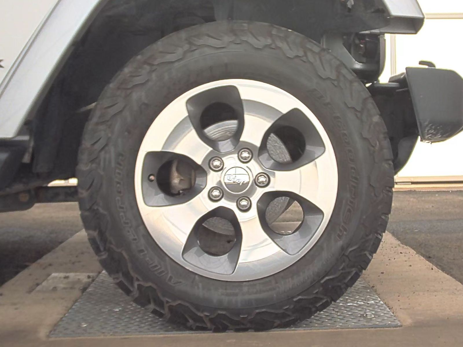 2018 Jeep Wrangler JK Unlimited Sahara AWD