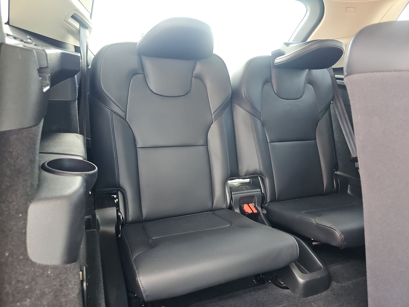 2024 Volvo XC90 B5 Core AWD