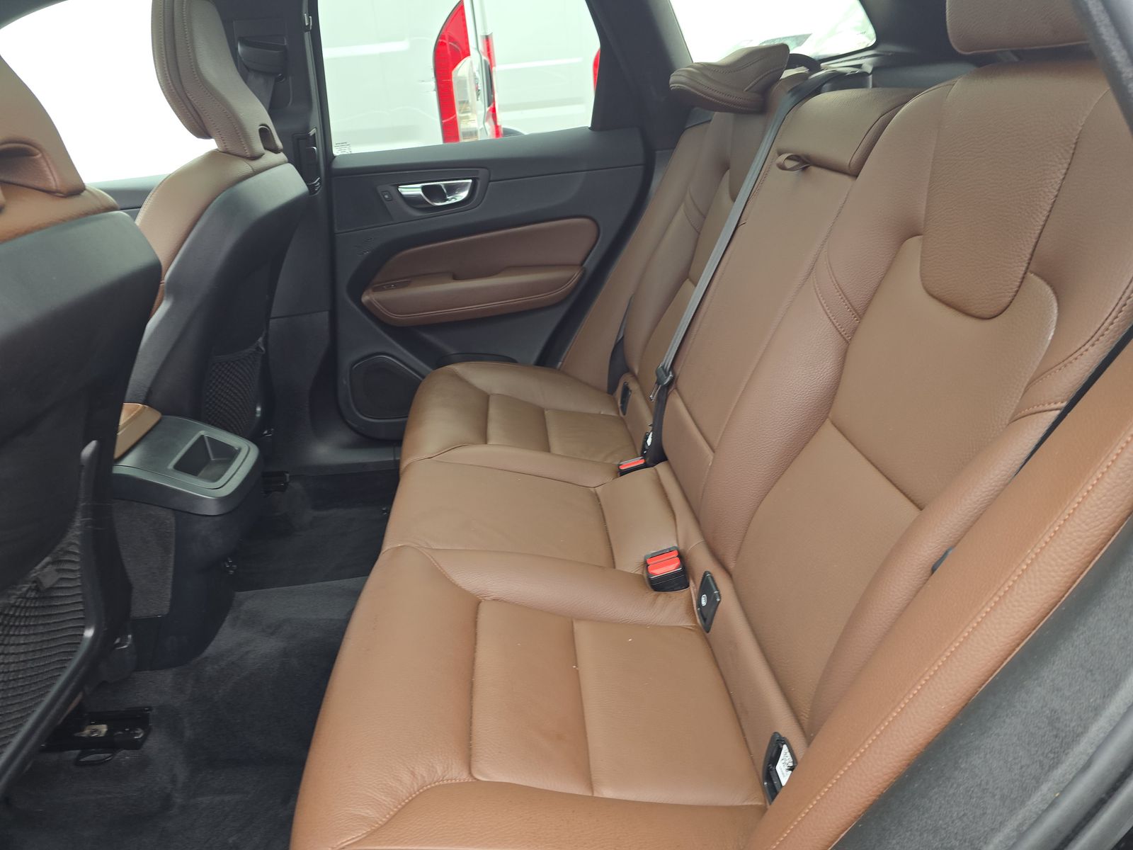 2023 Volvo XC60 B5 Plus AWD