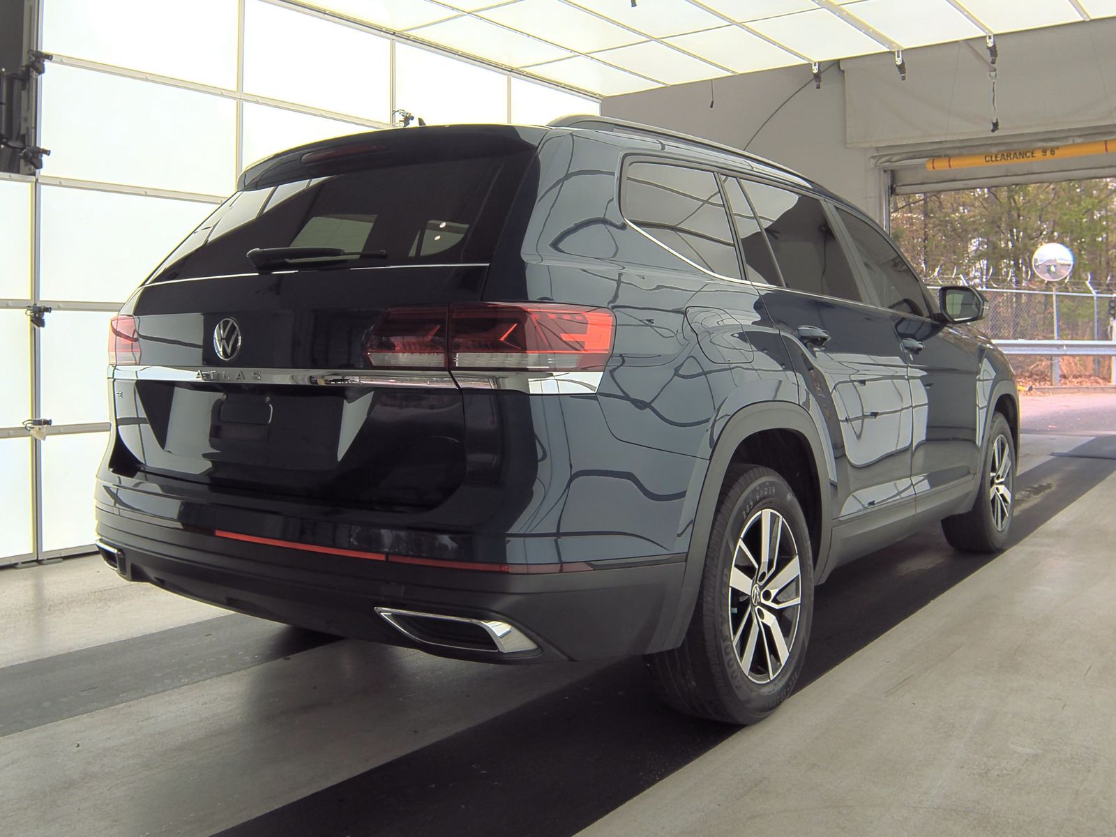 2021 Volkswagen Atlas 2.0T SE FWD