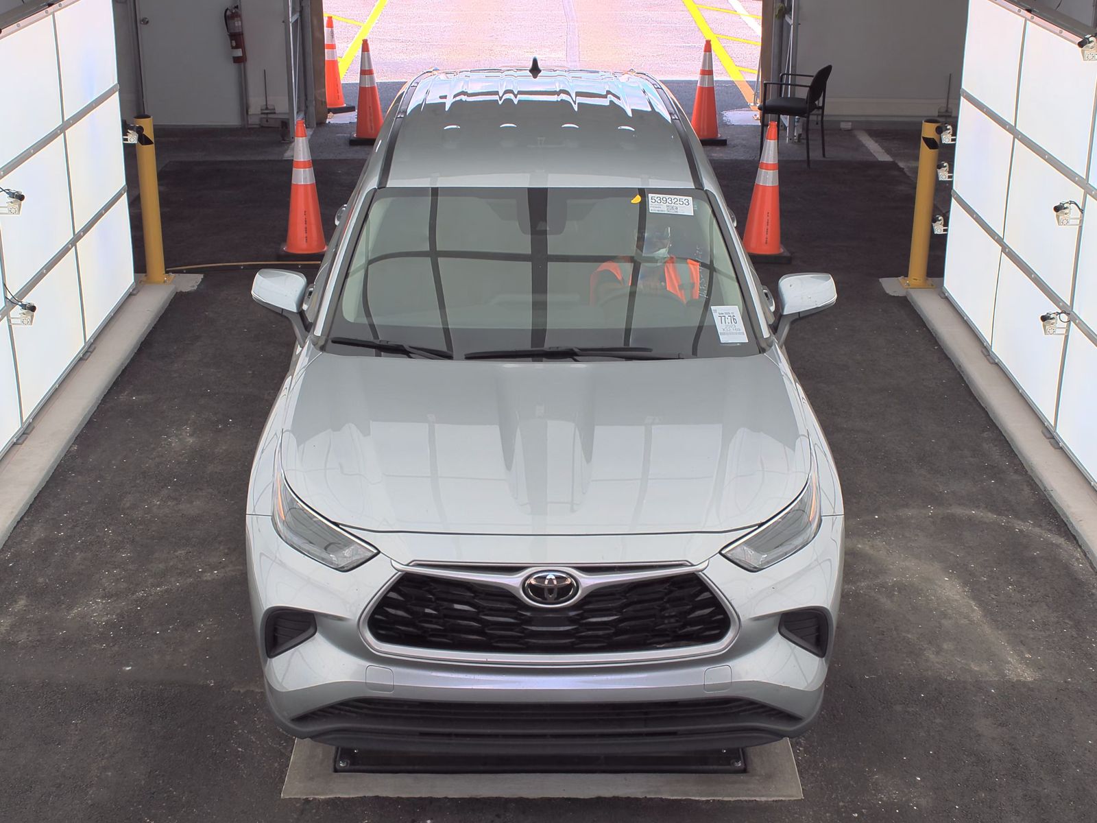 2023 Toyota Highlander L FWD