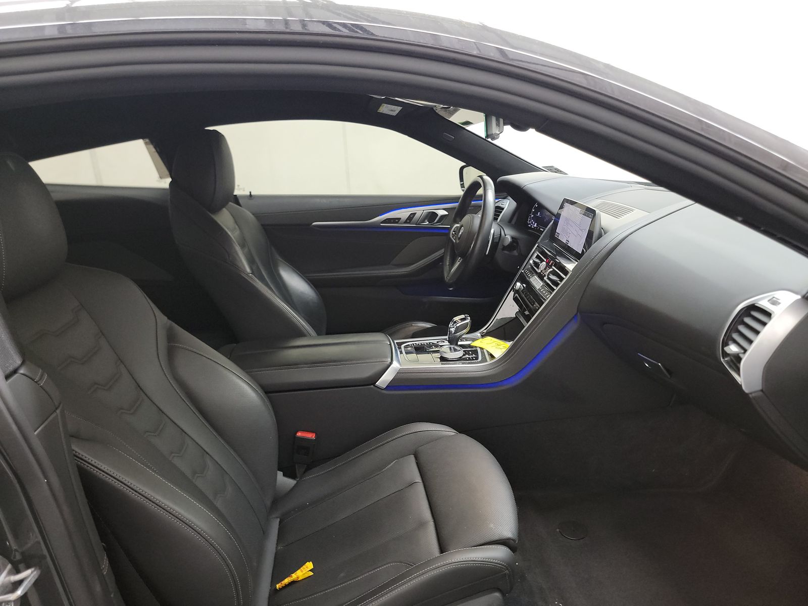 2022 BMW 8 Series M850i xDrive AWD