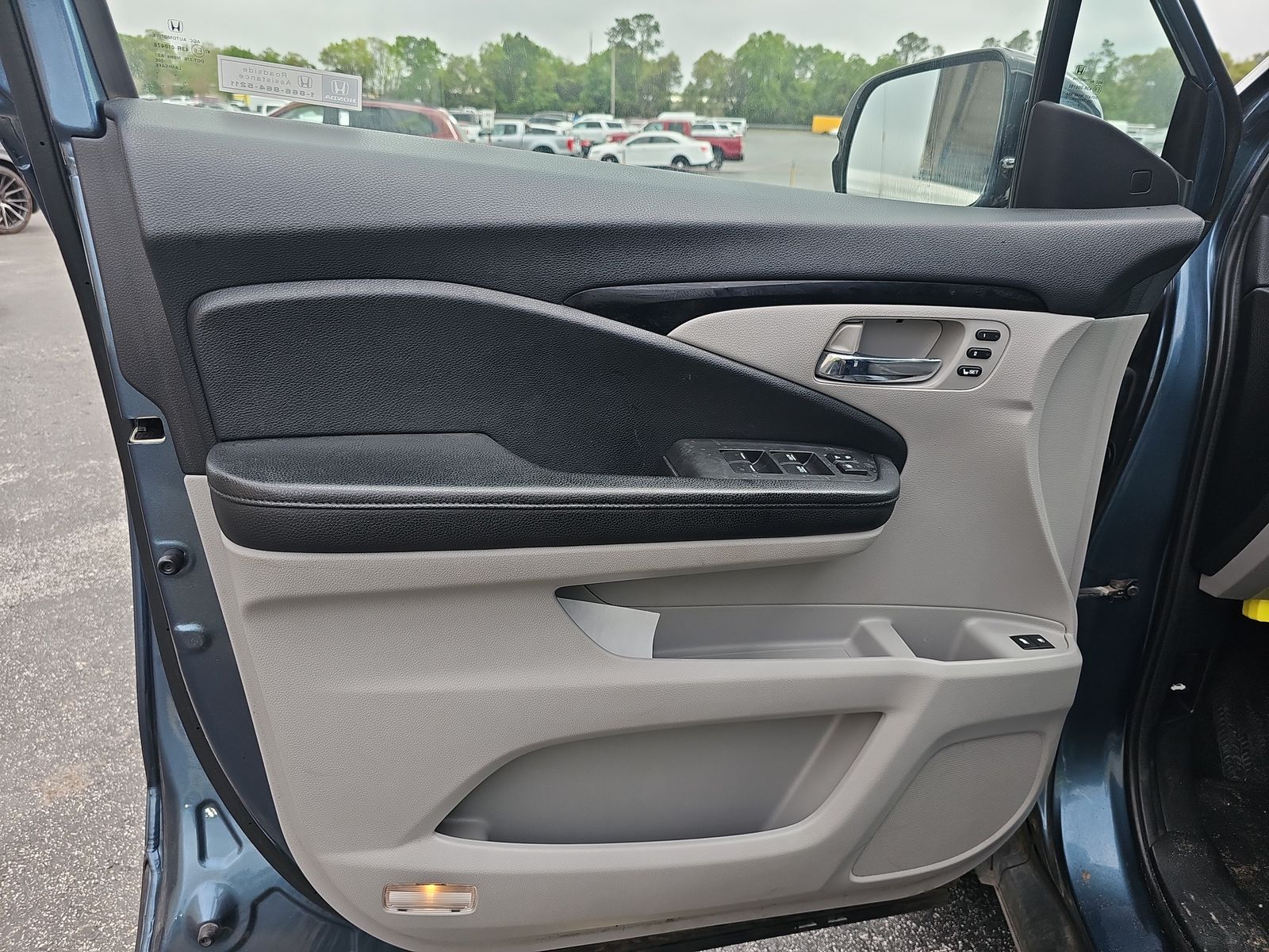 2020 Honda Pilot Touring FWD